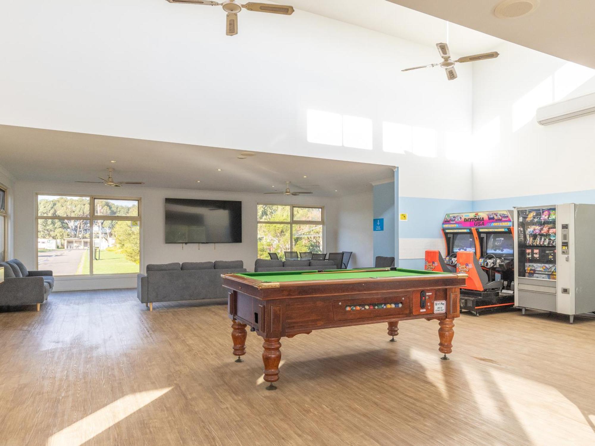 Nrma Warrnambool Riverside Holiday Park Εξωτερικό φωτογραφία