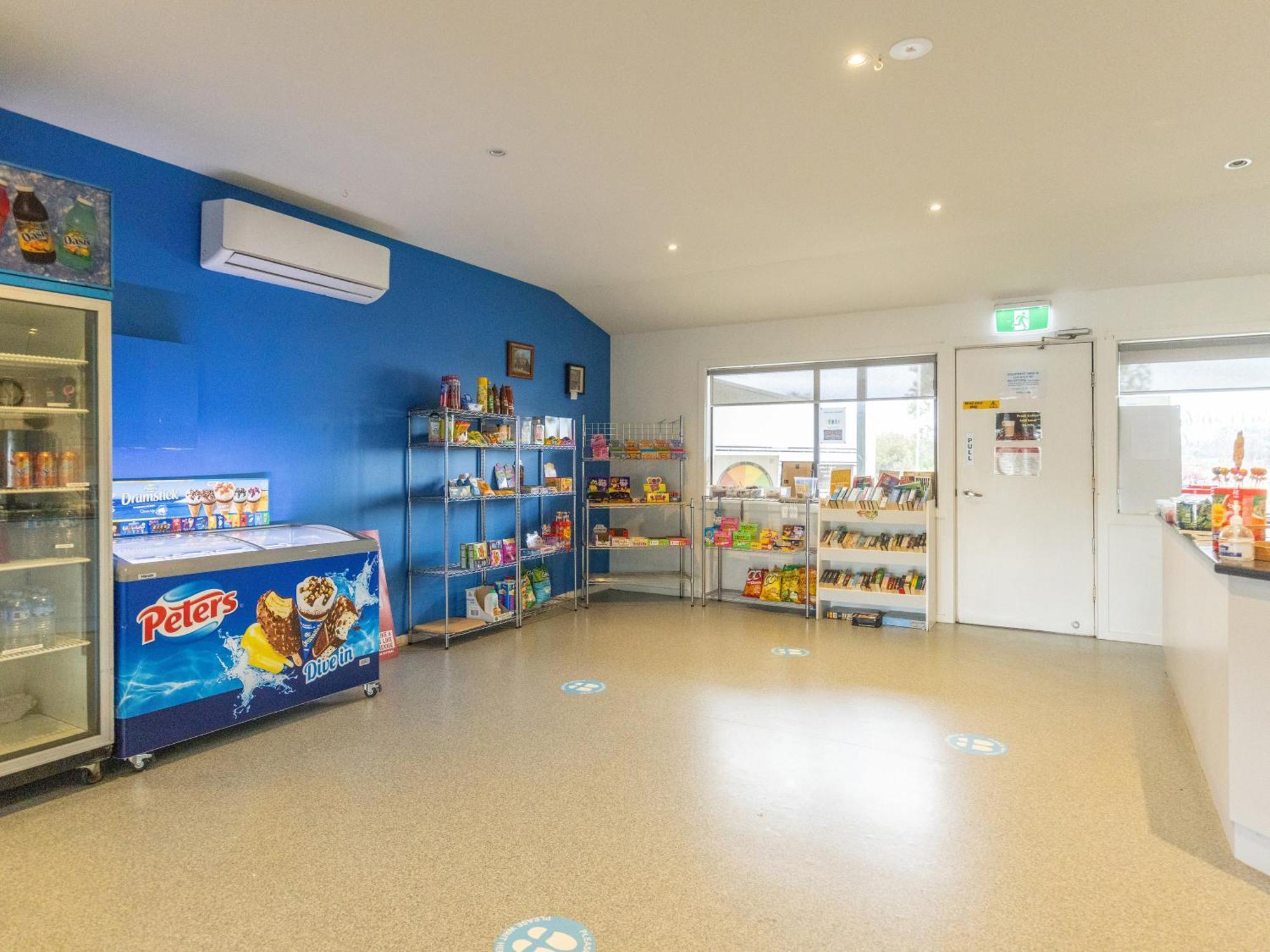 Nrma Warrnambool Riverside Holiday Park Εξωτερικό φωτογραφία
