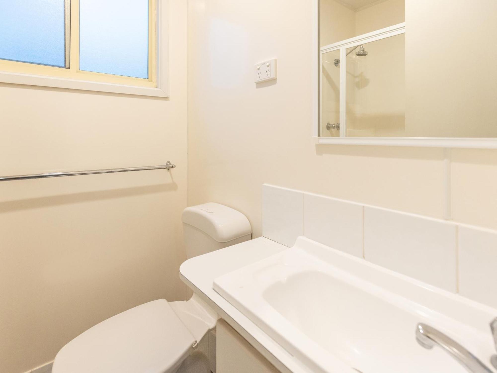 Nrma Warrnambool Riverside Holiday Park Δωμάτιο φωτογραφία