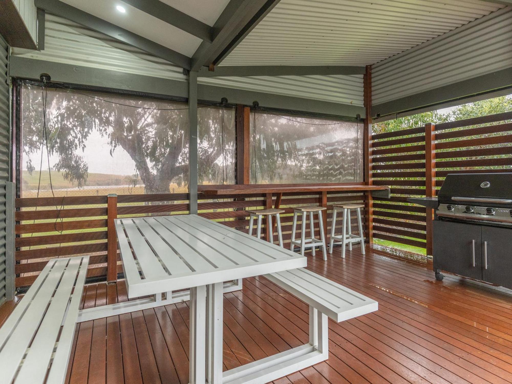Nrma Warrnambool Riverside Holiday Park Δωμάτιο φωτογραφία