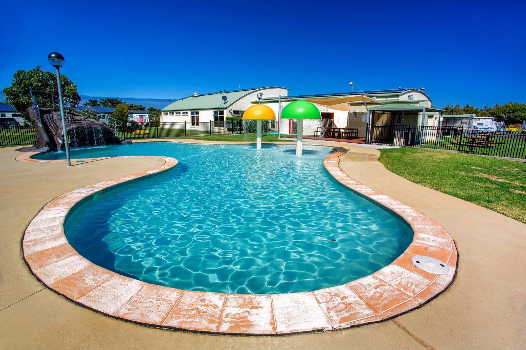 Nrma Warrnambool Riverside Holiday Park Εξωτερικό φωτογραφία